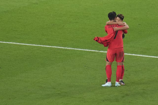 蜂鸟比赛直播-纪实孙兴慜黄喜灿7年之痒 小弟4年前就已预言绝杀