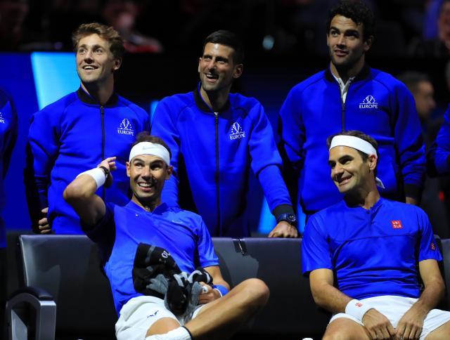 费德勒：握纳达尔的手表示感谢 曾担心穆雷先退役